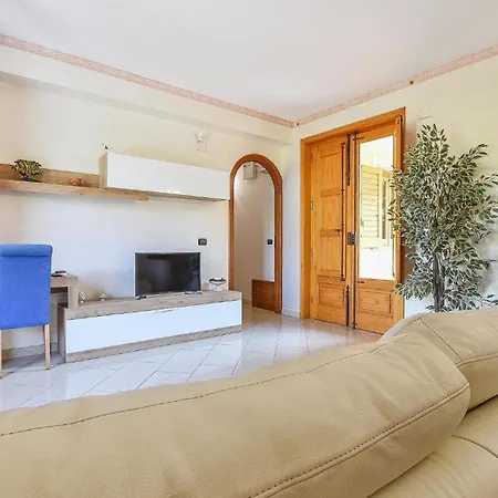 Nyaraló 3 Bedroom Pet Friendly In
