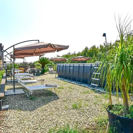 Holiday home 3 Bedroom Pet Friendly In Santa Venerina